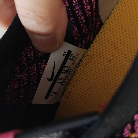 Brand new Nike Air VaporMax Flyknit 3 - Picture 3 of 5